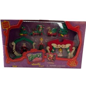 RE: PLAY! GRINCH Whoville Playset Dr Suess Collectable Green Red Purple NWT NIP